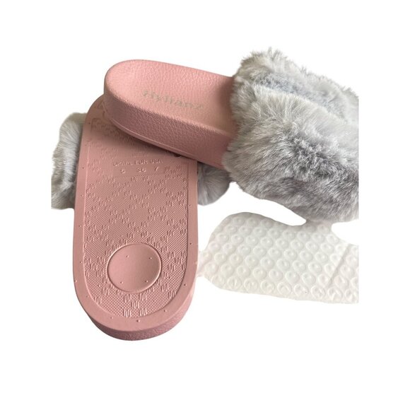 Faux Fur Gray Slide Sandals Women Size 7 By HylianZ Pink Sole Lightweight Indoor - Picture 3 of 5